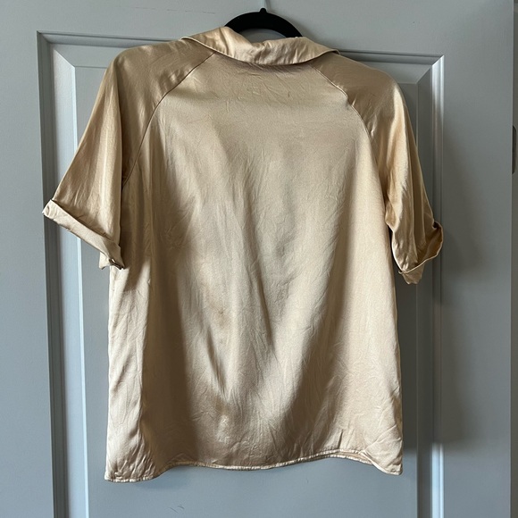 Lily Silk Champagne Gold 100% Silk Collared T-Shirt Size Small - Picture 3 of 4